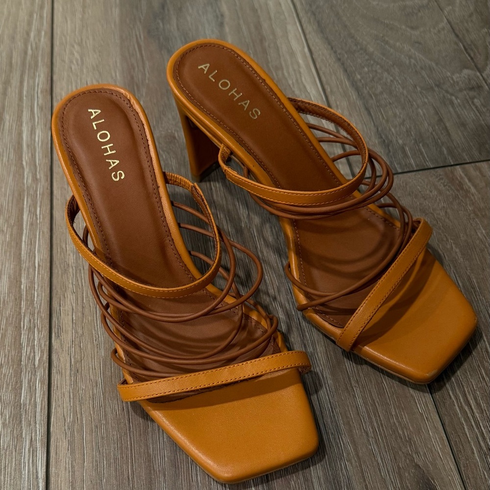 ALOHAS x Anthropologie Heels Tan Leather  size EU 36 US 5.5
